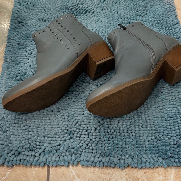 Spring Step Gray Ankle Boots - Picture 3 of 5